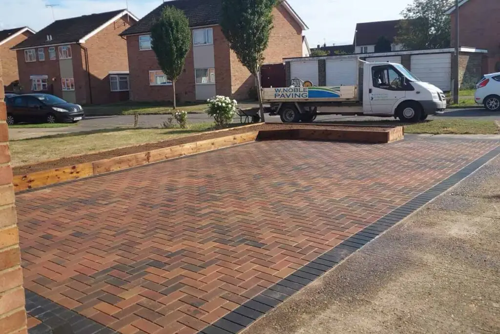 Paving and Brickwork — W Noble Paving